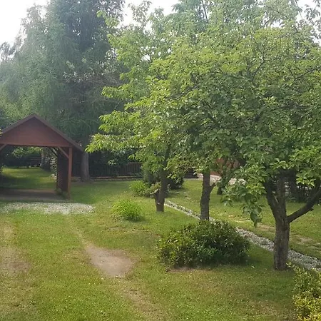 Szyszka I Roza Na Jurze *