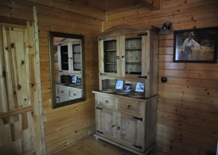 Prázdninový dům Szyszka I Roza Na Jurze